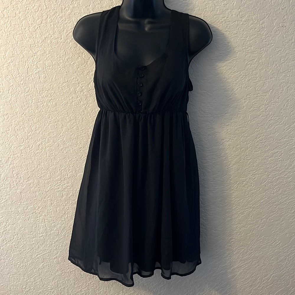 𝅺No Boundaries Fit & Flare All Black Casual Dress with tie back.
